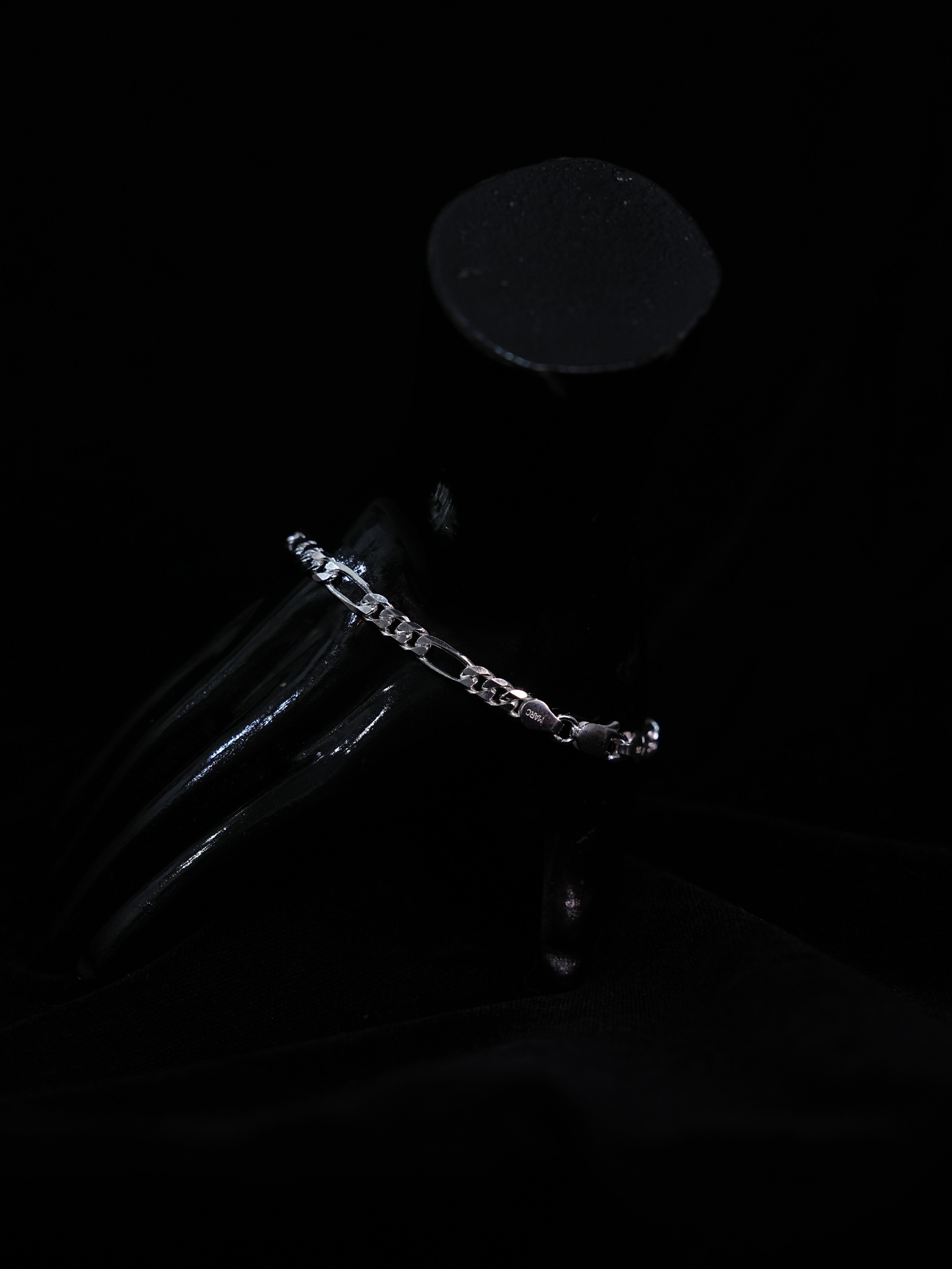 Figaro Chain Bracelet.
